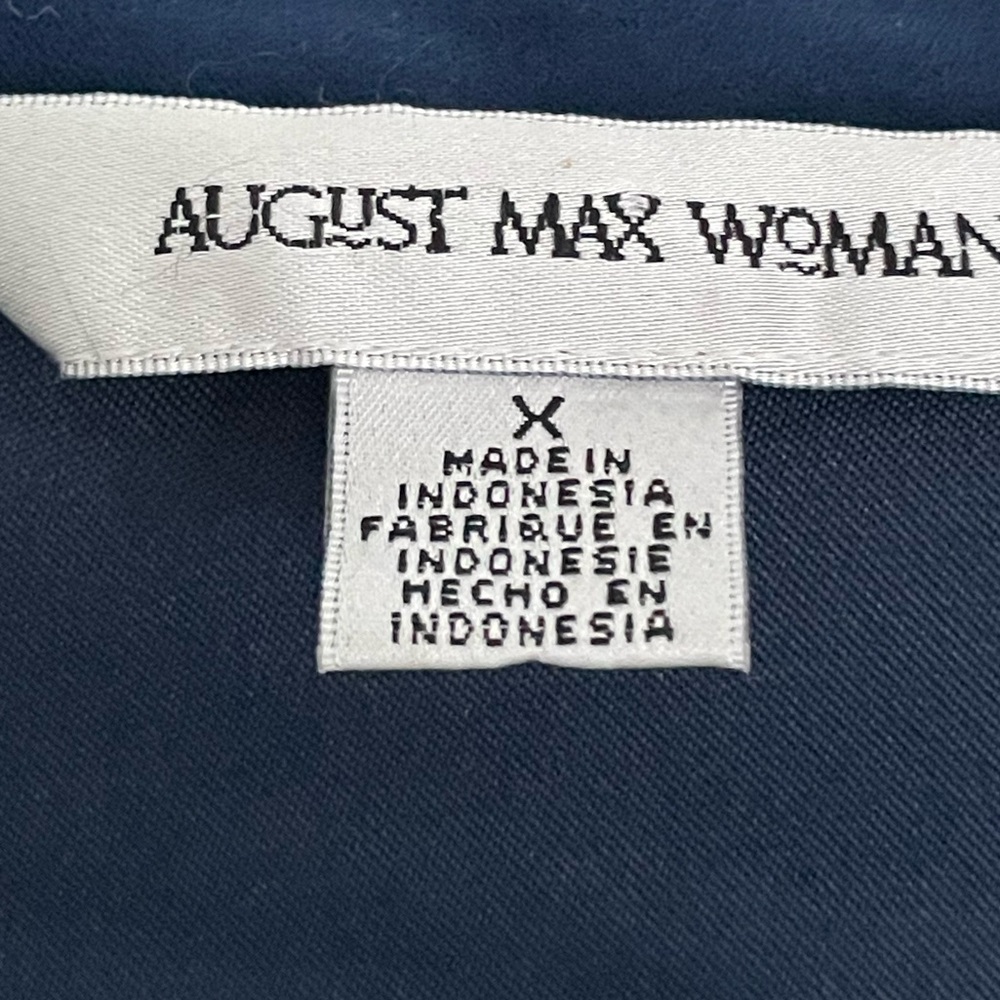 Deep blue shirt, jacket by August Max woman size X - Picture 2 of 5
